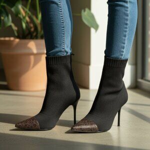 NWT GBG LOS ANGELES C CAP LOGO SOCK BOOT